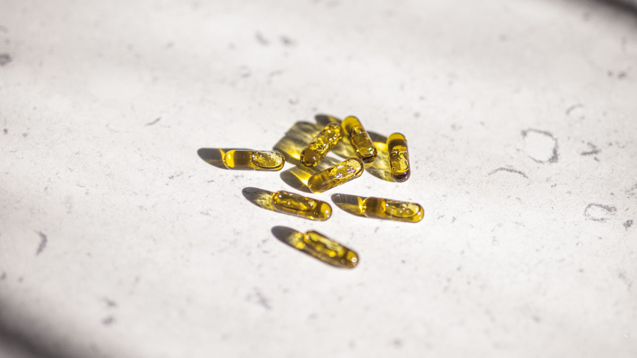 Capsules CBD v&eacute;ganes avec huile de graines de chanvre 